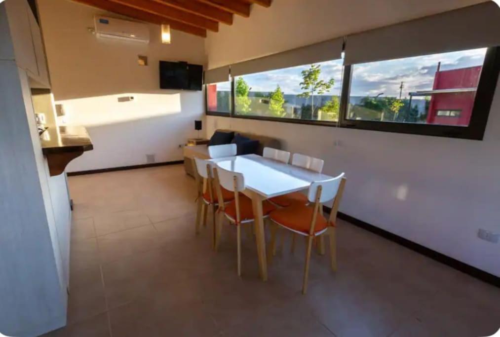 Estancia Yolanda C4 4Pax Con Desayuno - By Inside Lujan de Cuyo Exterior photo